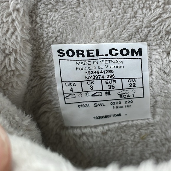 Sorel Big Kids Rylee Suede Brown Boots with Gold Stars, size Big Kid 4 - Picture 8 of 10